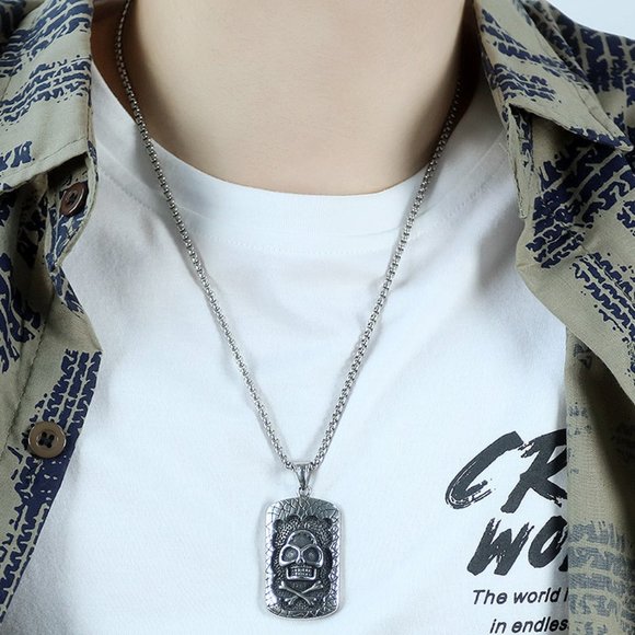 Other - men skull necklace
